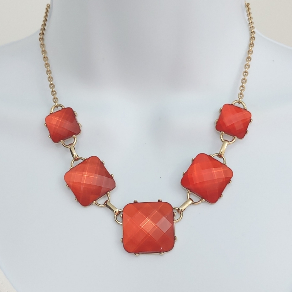 EUC Gold tone and red choker